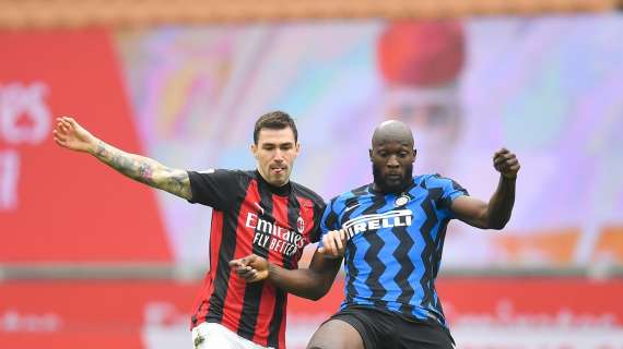 La Stampa: "Lautaro-Lukaku show. L'Inter vince il derby e allunga"