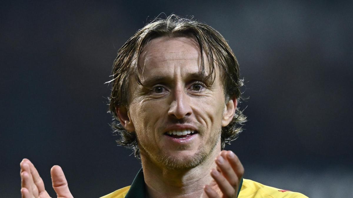 Coppia pigliatutto. La Gazzetta: “Modric-Rabiot i vincenti. Titolari insieme e Allegri vola”