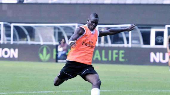 Tacchinardi: "Mario Balotelli non ha nulla da invidiare a Messi e Cristiano Ronaldo, Juventus senza rivali in campionato"