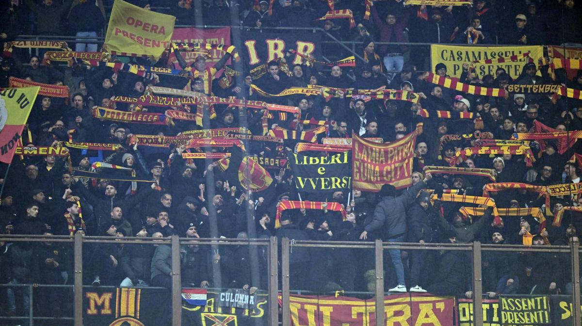 Sticchi Damiani condanna i fischi durante il minuto di silenzio ma aggiunge