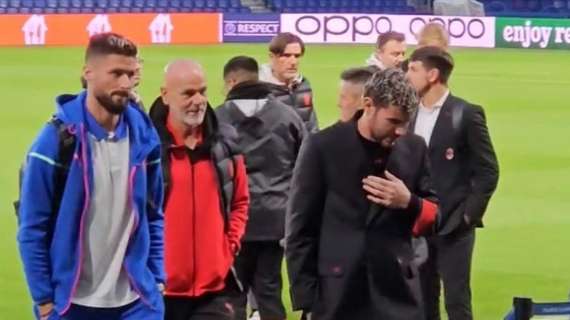 VIDEO MN - Pioli accompagnato dai francesi Theo e Giroud al Parc des Princes