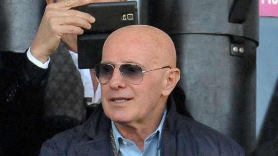 Sacchi a Sportiva: "Se Berlusconi mi avesse dato retta, Sarri sarebbe l'allenatore del Milan da due anni"