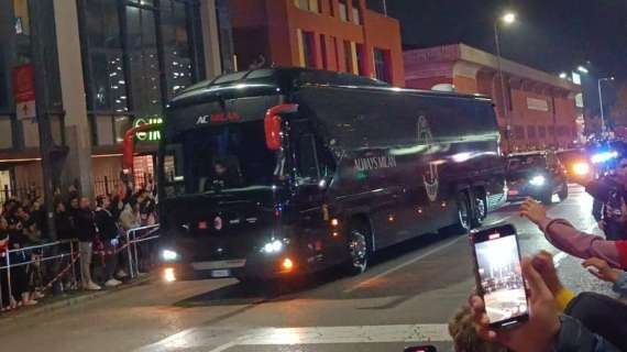 MN – Verso Milan-PSG: la squadra rossonera è arrivata a San Siro
