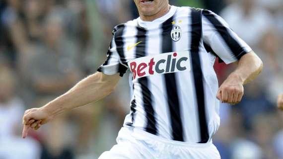 Lichtsteiner: "Male nel primo tempo. Siamo cresciuti nella ripresa"