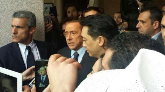 LIVE MN - Arriva il comunicato congiunto tra Fininvest e Mr. Bee Taechaubol. Berlusconi: "Il lavoro prosegue"