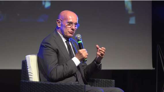 Sacchi: "La verità è che si gioca troppo. Si sta mungendo la mucca cinque volte al giorno"