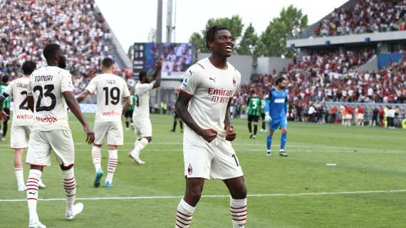 Milan TV - Leao, che emozione: Rafa in lacrime sotto la curva a fine partita