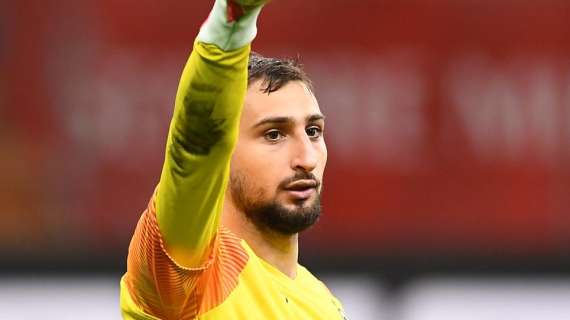 Donnarumma, serata da ricordare: per Gigio fascia da capitano e rigore parato
