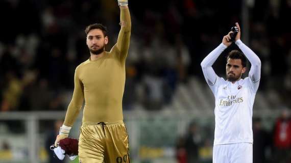 Tuttosport - Milan, Gigio e Suso i possibili sacrificati in nome del Fair Play: ma non saranno svenduti