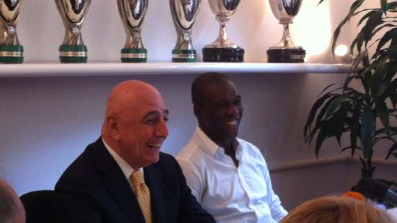 LIVE MN - Seedorf: "Ringrazio tutti i tifosi, lascio una vera famiglia". Galliani: "Con l'arrivo di Clarence è iniziato il grande Milan, il 10 andrà a Ibra" 