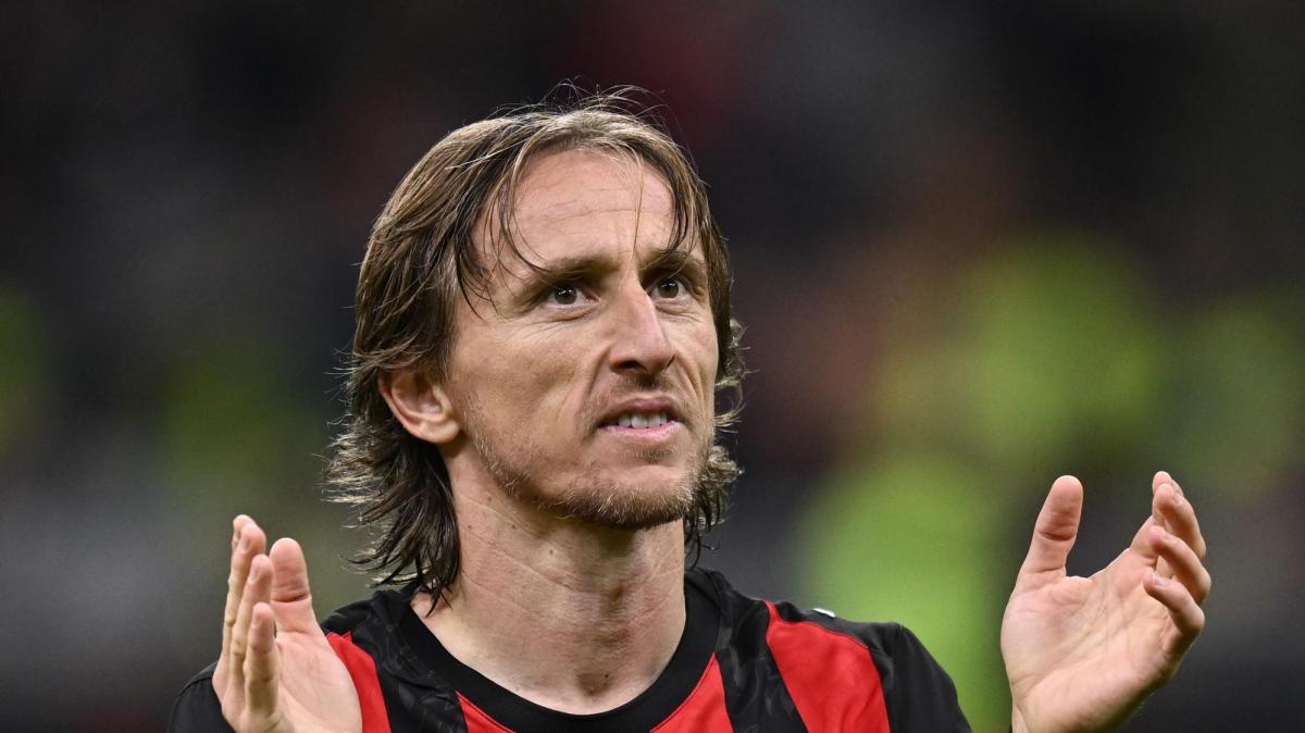 Modric +1. La Gazzetta: “Il rinnovo Milan è già una certezza”