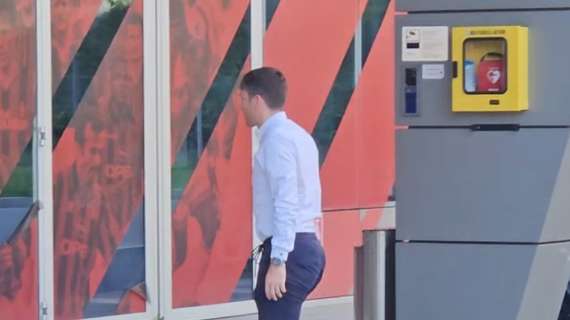 VIDEO MN - Incontro a Casa Milan con la Roma. Per i giallorossi c'è Ghisolfi, si parla di Saelemaekers