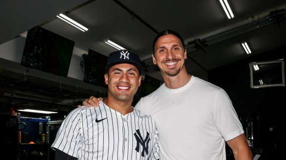 FOTO – Ibrahimovic alla partita dei New York Yankees