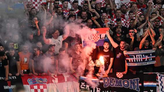 Saluti nazisti in Francia-Croazia, arrestati in 7. Poi il rilascio: "Gesti da tifosi"