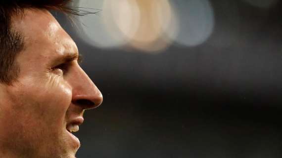 Messi in lacrime: "Avrei voluto lasciare il Barcellona in uno stadio pieno"