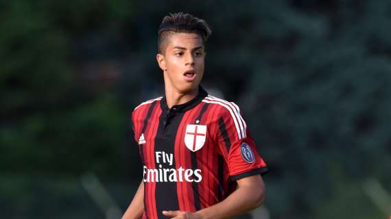 MN - Mastour ammette: "Ho ancora tanti amici che giocano nel Milan, sono il loro primo tifoso”