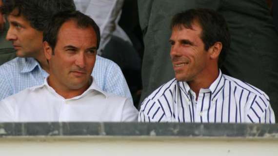 Zola sta con Balotelli: "E' forte come Suarez"