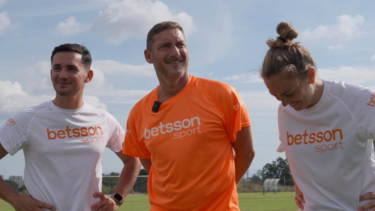 Italia, Totti fa gli auguri al CT e amico Gattuso per le Qualificazioni ai Mondiali
