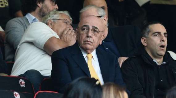 Il monte ingaggi del Milan: picco di 160 mln nel 2011/12, poi il calo netto