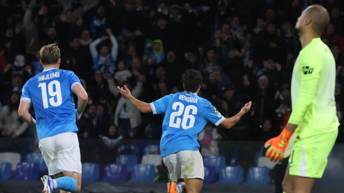 Il presidente del Coni risponde a chi gli chiede del perché tanti club di Serie A puntino sui giocatori stranieri invece che su quelli italiani