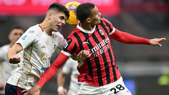 Milan-Cagliari, le difficoltà offensive dei rossoneri: troppe verticalizzazioni e squadra piatta col 4-3-3