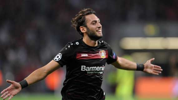 Sky - Milan-Calhanoglu, c’è ottimismo: il giocatore spinge per il trasferimento in rossonero