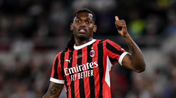 Leao: "Non sento la pressione perché adoro il calcio, è la cosa più bella che c’è per me"
