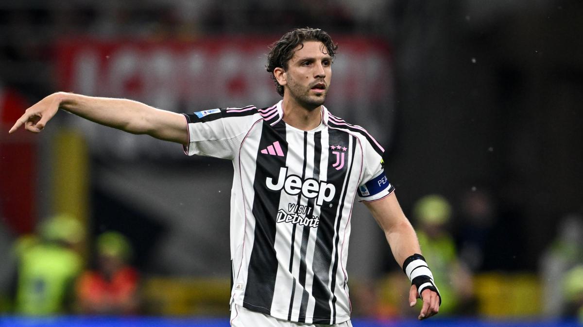 Juve, Locatelli: "Niente Champions? Il dolore si sente ancora.."