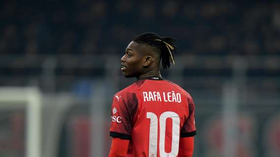 Sky – Leao premiato per le 200 presenze col Milan. E poi sogna: “Spero di farne altrettante”