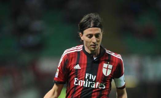 Montolivo, piedi di piombo sul recupero. Il Milan vuole andarci cauto e si è cautelato sul mercato