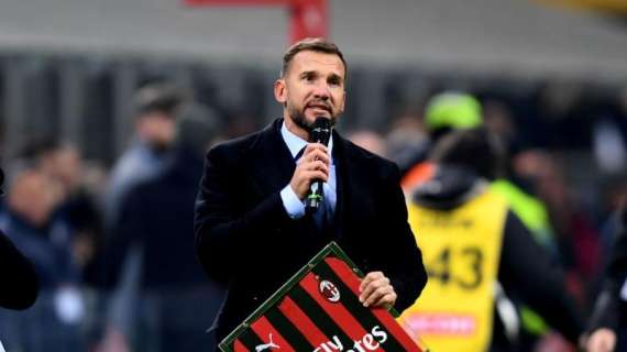 "Buon compleanno Sheva", gli auguri social del Milan