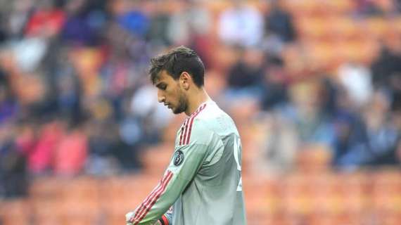 25 ottobre 2015: Gigio Donnarumma fa il suo esordio assoluto con il Milan contro il Sassuolo
