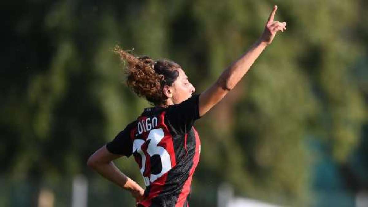 Fiorentina Femminile, presa l'attaccante Miriam Longo in prestito dal Milan