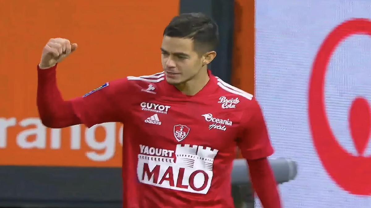 Sky Di Marzio Il Milan Tratta Faivre E Non Abbandona Il Discorso Messias