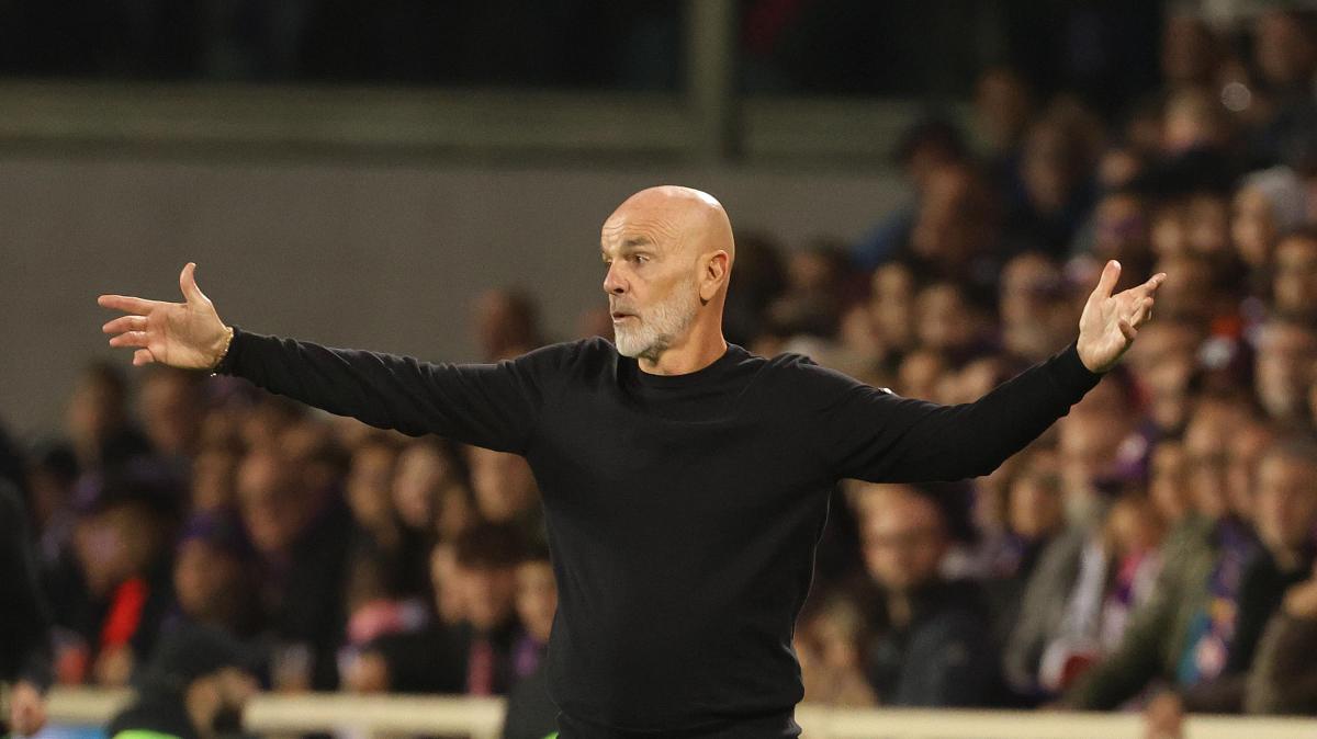 Fiorentina, si discute della buonuscita con Pioli