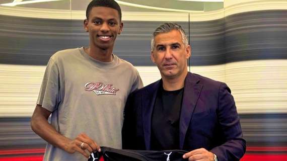 Milan Futuro, Balentien ha firmato