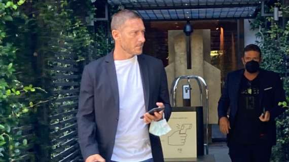 Totti insiste: "Una o due squadre mi vogliono in Serie A. Un paio di mesi e torno a giocare"