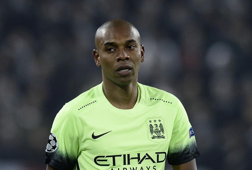 Fernandinho si ritira