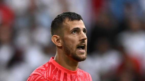 Newcastle, Dubravka vola in Arabia Saudita