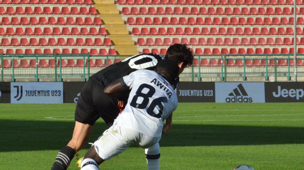 ESCLUSIVA - Catania, assalto ad Awua per la mediana