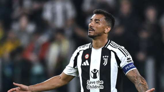 Juventus, aria di risoluzione con Danilo. Le richieste del difensore