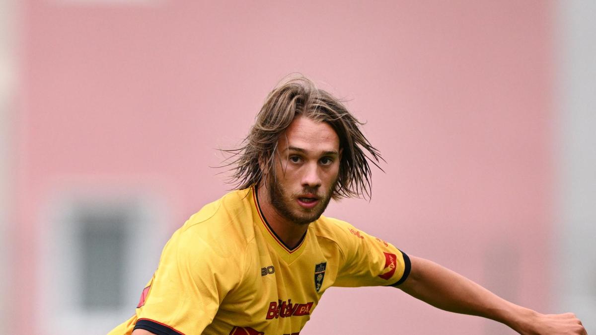 Lecce, blindato Gallo fino al 2027. Ma a giugno...