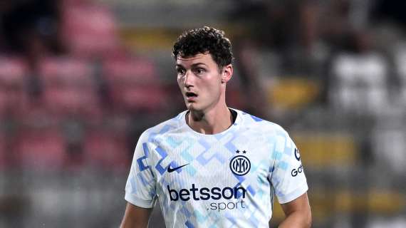 Inter, Pavard torna in bilico. C'è una proposta dall'Arabia