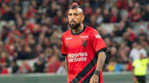Boca Juniors, Vidal si offre: è in scadenza con l'Athletico-PR