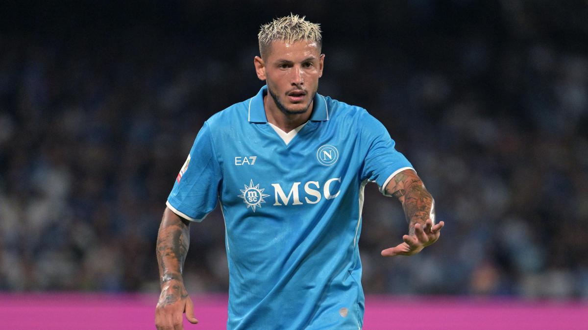 Napoli, Mazzocchi resta. No a tutte le proposte