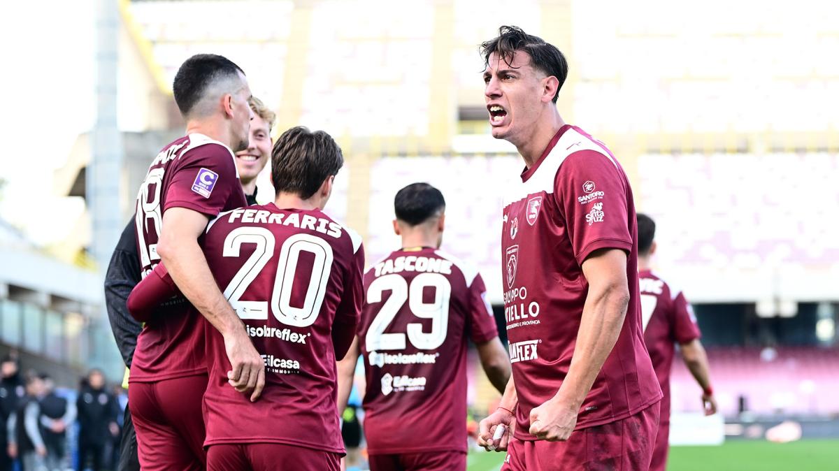 Salernitana, colpo dalla Serie B