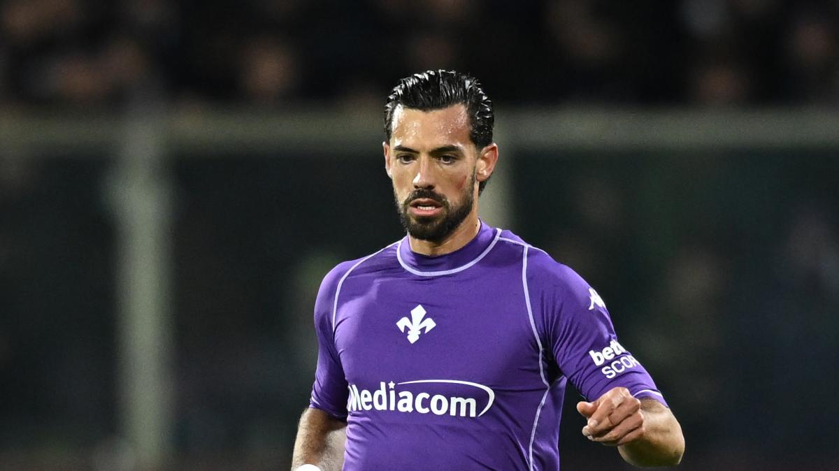 Fiorentina, un difensore in uscita 