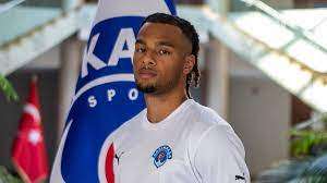 UFFICIALE: Salernitana, Iron Gomis rinforza il centrocampo
