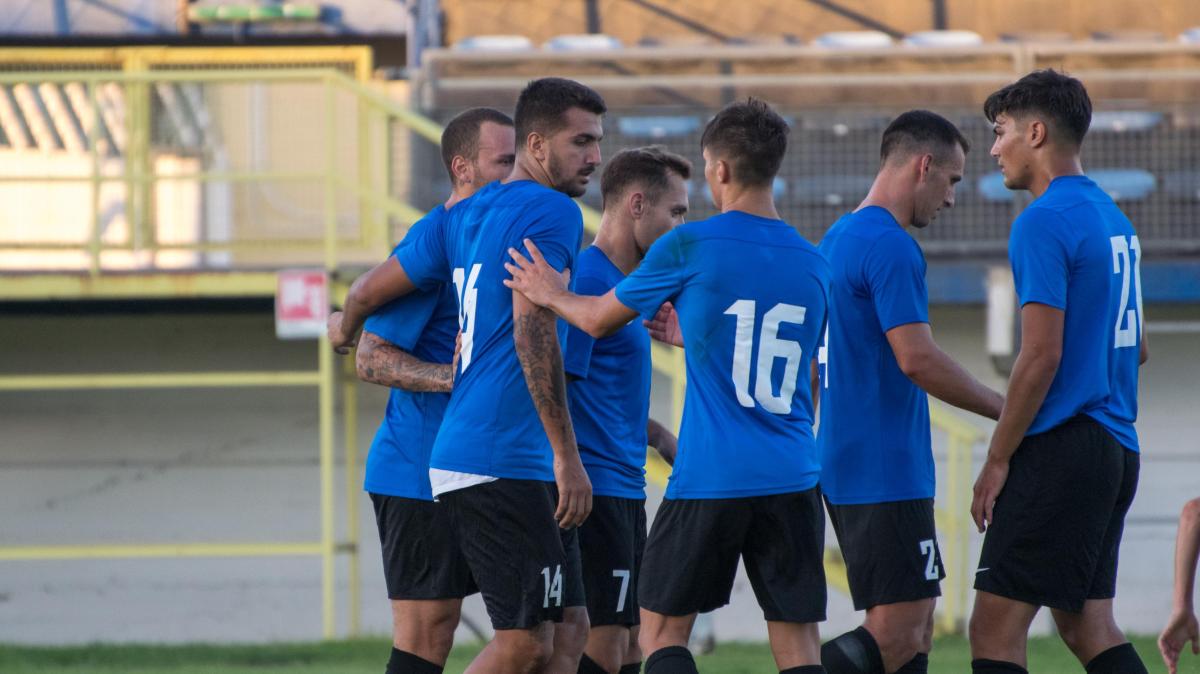 Latina, domani la decisione su Bruno che è sempre più a rischio esonero