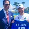 De Zerbi riceve la maglia della Serie D: un omaggio alle radici nel calcio dilettantistico